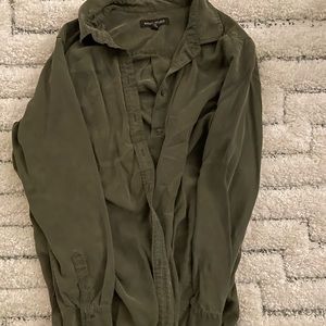 Banana Republic Long Sleeve Button Up